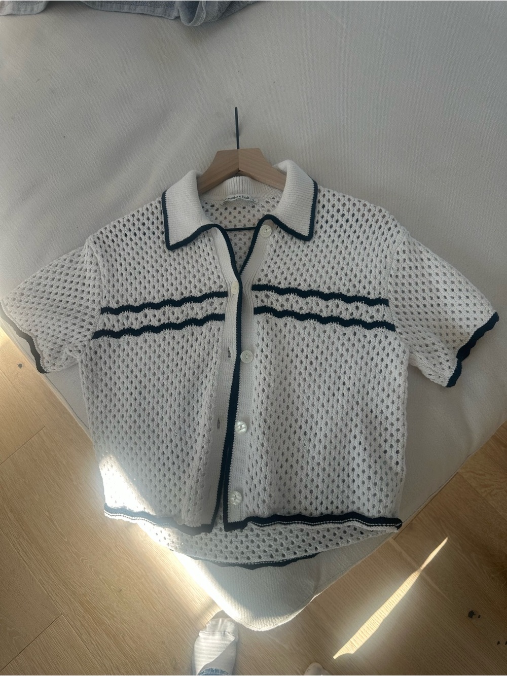 Abercrombie & Fitch White Knit Button-Down Shirt with black Trim